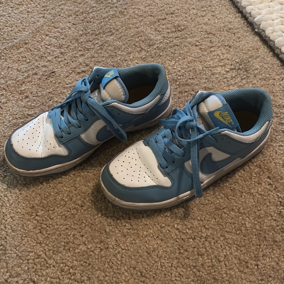 Nike Dunk Low - Picture 2 of 6